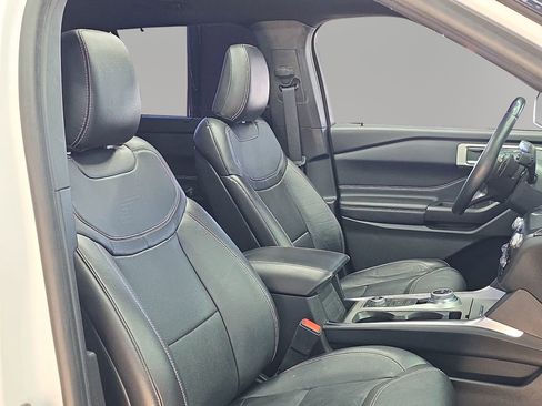 Used 2020 Ford Explorer ST AWD/4WD image 25