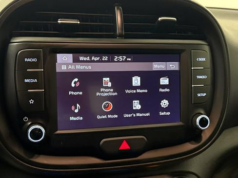 Used 2024 Kia Soul LX w/ Option Group 015 FWD image 23