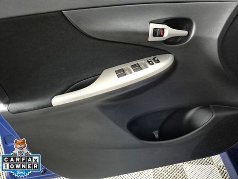 Used 2010 Toyota Corolla S image 13