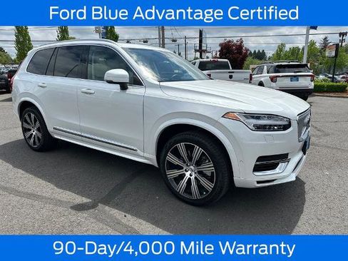 Used 2025 Volvo XC90 T8 Plus w/ Protection Package Premier AWD/4WD image 10