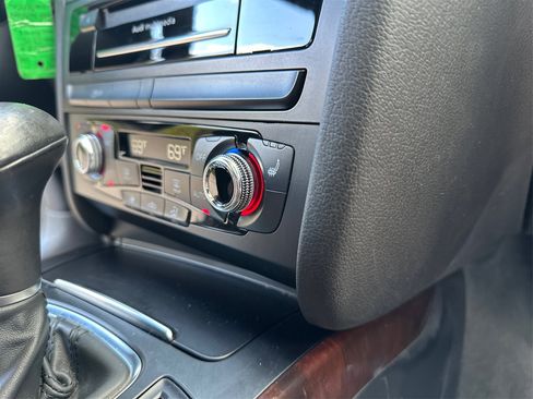 Used 2015 Audi A4 Premium Plus w/ Technology Package image 36