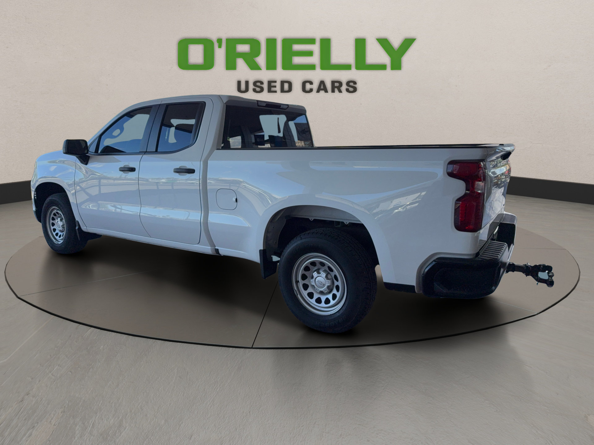 Used 2023 Chevrolet Silverado 1500 W/T w/ Trailering Package RWD image 4