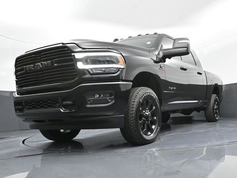Used 2024 RAM 3500 Laramie w/ Night Edition image 29