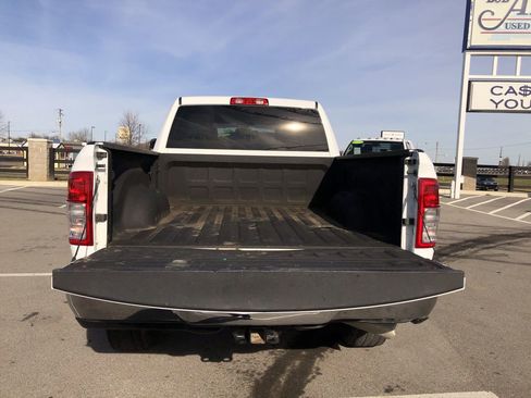 Used 2022 RAM 3500 Tradesman w/ Chrome Appearance Group image 9