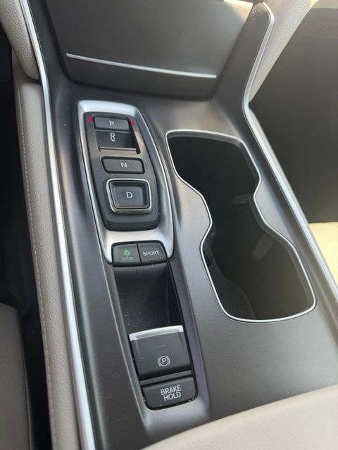 Certified 2022 Honda Accord Touring image 11