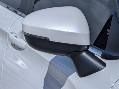 Used 2025 Mitsubishi Outlander ES image 10