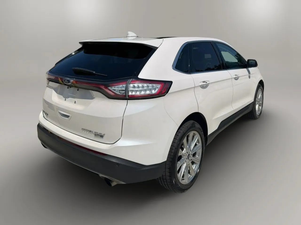 Used 2017 Ford Edge Titanium w/ Equipment Group 301A AWD/4WD image 7