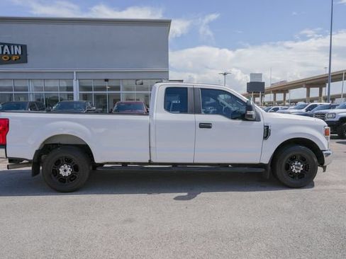 Used 2020 Ford F350 XL w/ Power Equipment Group RWD image 4