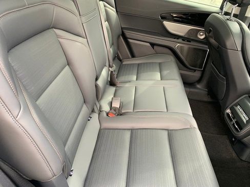 New 2026 Lincoln Nautilus Reserve AWD/4WD image 21