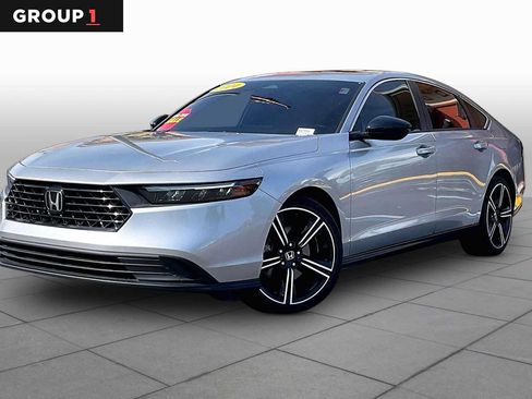 Used 2024 Honda Accord Sport image 1