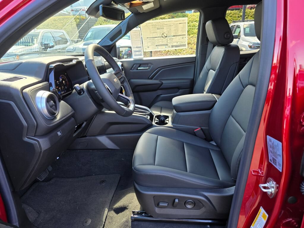New 2026 Chevrolet Colorado LT w/ LT Convenience Package AWD/4WD image 24