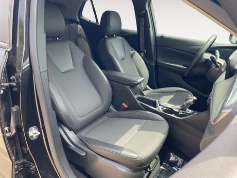 Used 2025 Buick Encore GX Preferred AWD/4WD image 17