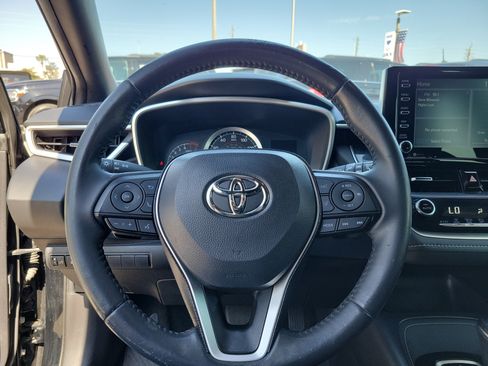 Used 2021 Toyota Corolla SE image 11