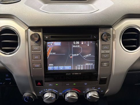 Used 2016 Toyota Tundra SR5 w/ SR5 Upgrade Package image 20