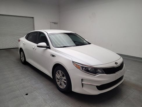 Used 2016 Kia Optima LX FWD image 13