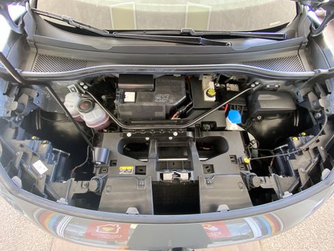 Certified 2024 Volkswagen ID.4 2WD image 43