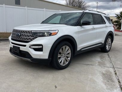 Used 2023 Ford Explorer Limited w/ Limited Technology Package