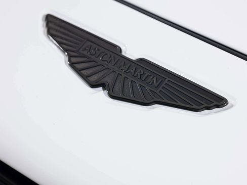 New 2026 Aston Martin DBX 707 image 51