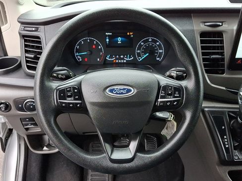Used 2022 Ford Transit 350 XLT image 22