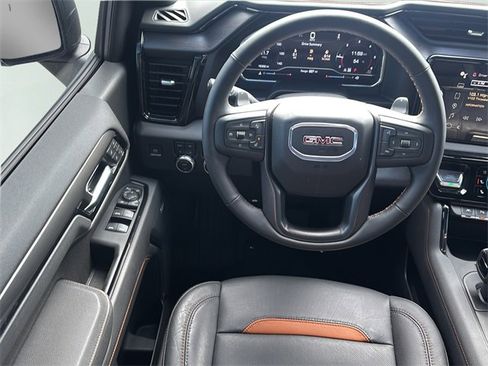 Used 2025 GMC Sierra 1500 AT4 w/ AT4 Premium Package image 18