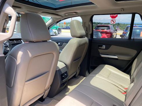 Used 2011 Ford Edge Limited w/ 301A Rapid Spec Order Code AWD/4WD image 14