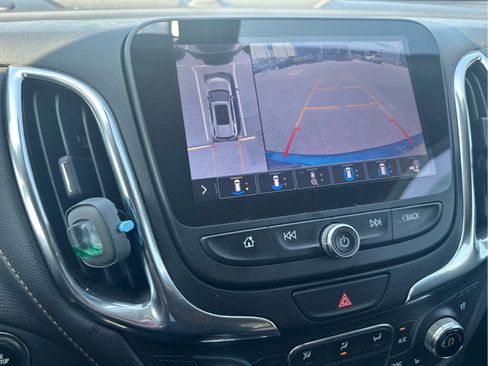 Used 2021 Chevrolet Equinox Premier image 10