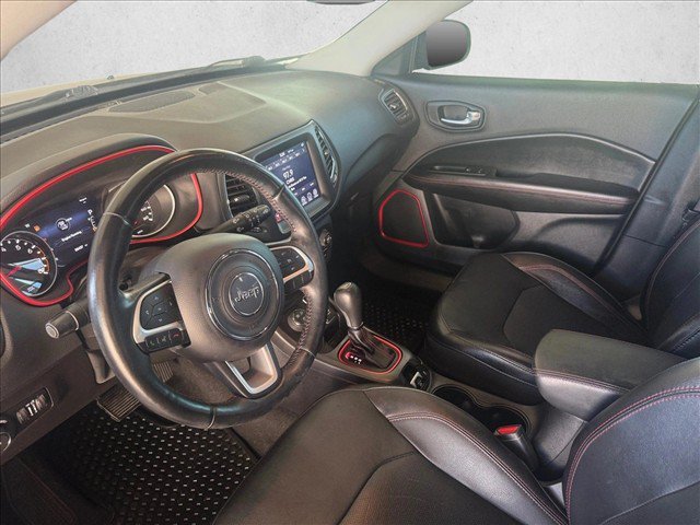 Used 2020 Jeep Compass Trailhawk w/ Leather Interior Group AWD/4WD image 6
