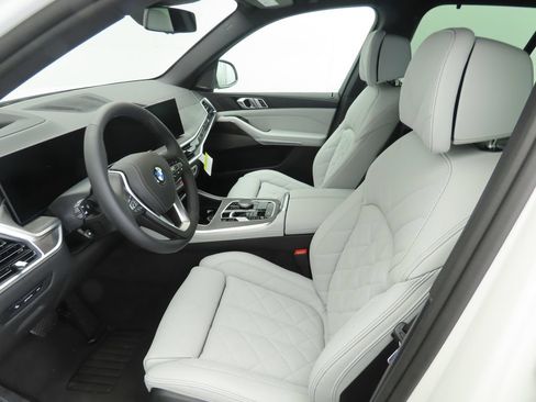 Used 2026 BMW X5 xDrive40i w/ Climate Comfort Package AWD/4WD image 21