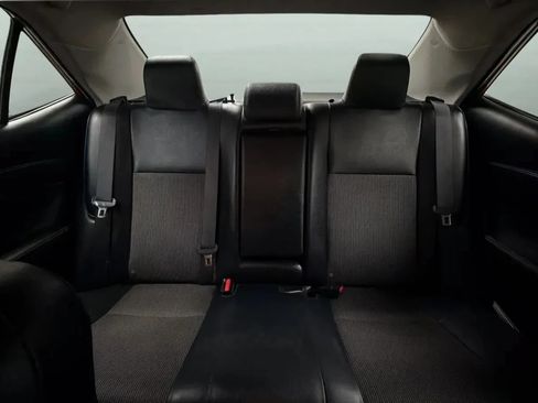 Used 2017 Toyota Corolla SE w/ Body Protection Package FWD image 17