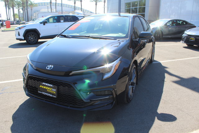 Certified 2026 Toyota Corolla SE FWD image 4