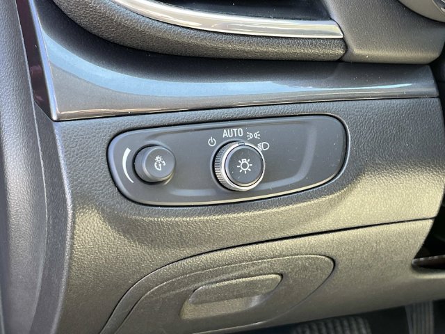 Used 2019 Buick Encore Preferred FWD image 29