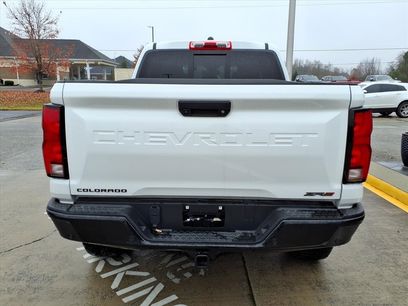 Used 2024 Chevrolet Colorado ZR2 w/ ZR2 Convenience Package III