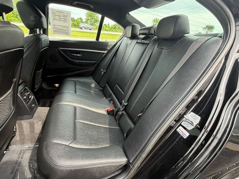 Used 2018 BMW 330i xDrive Sedan w/ Convenience Package AWD/4WD image 27