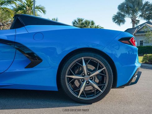 Used 2022 Chevrolet Corvette Stingray Convertible 2LT Z51 w/ Z51 Performance Package image 5