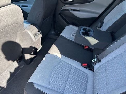 Used 2023 Chevrolet Equinox LT image 29