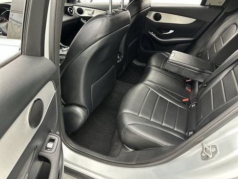 Used 2019 Mercedes-Benz GLC 300 4MATIC image 21