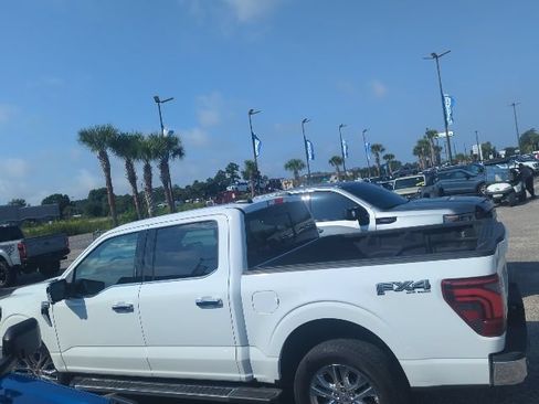 Used 2024 Ford F150 Lariat w/ Equipment Group 502A High AWD/4WD image 7