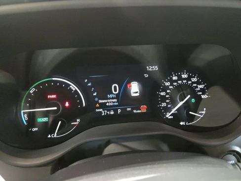 Used 2026 Toyota Sienna LE image 14