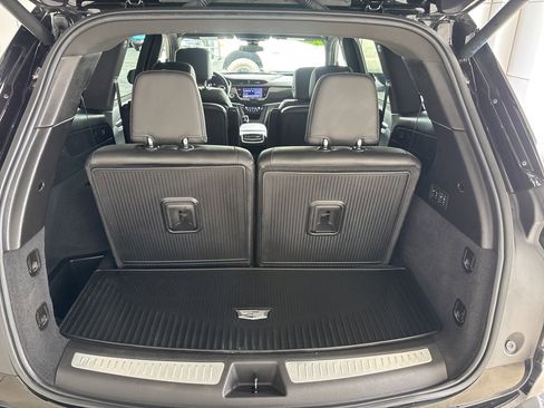 Used 2025 Cadillac XT6 Sport image 31