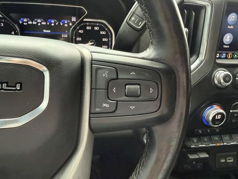 Used 2022 GMC Sierra 2500 Denali w/ Denali Black Diamond Edition AWD/4WD image 28