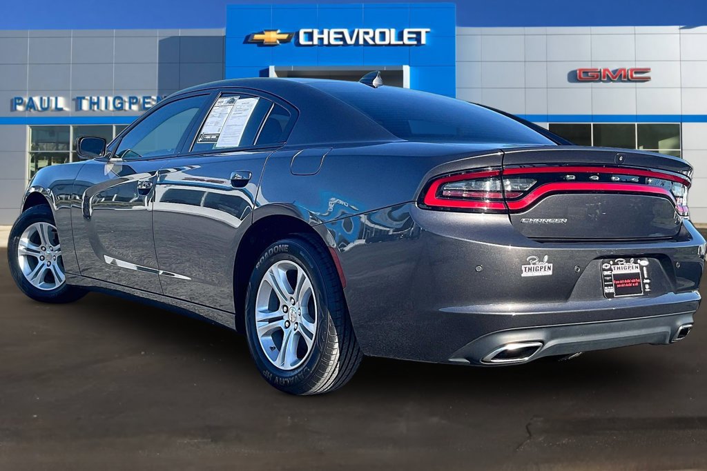 Used 2023 Dodge Charger SXT w/ Cold Weather Package RWD image 4