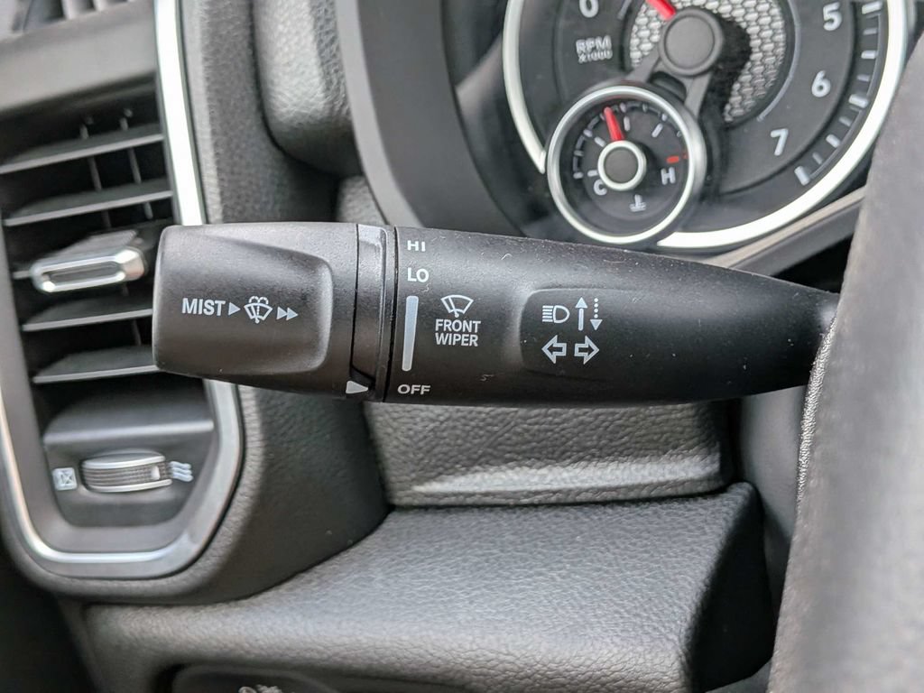 New 2026 RAM 1500 Express AWD/4WD image 30