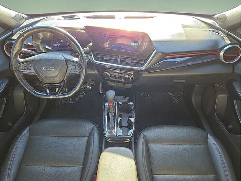 Used 2024 Chevrolet Trax RS w/ Driver Confidence Package image 16