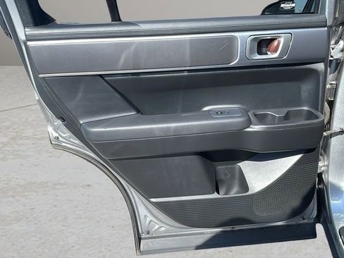 Used 2025 Hyundai Santa Fe SE image 17