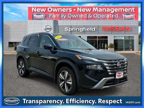 Used 2024 Nissan Rogue SL w/ SL Premium Package AWD/4WD image 1
