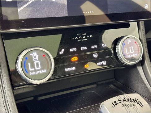 Used 2023 Jaguar F-PACE S AWD/4WD image 17