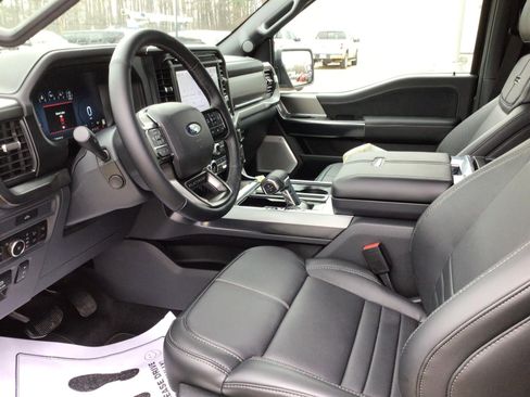 New 2026 Ford F150 Platinum w/ Equipment Group 702A High image 3