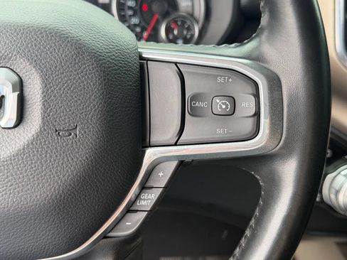 Used 2022 RAM 1500 Laramie AWD/4WD image 19