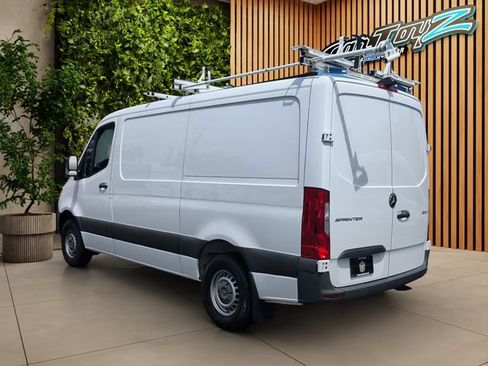 Used 2019 Mercedes-Benz Sprinter 2500 image 26
