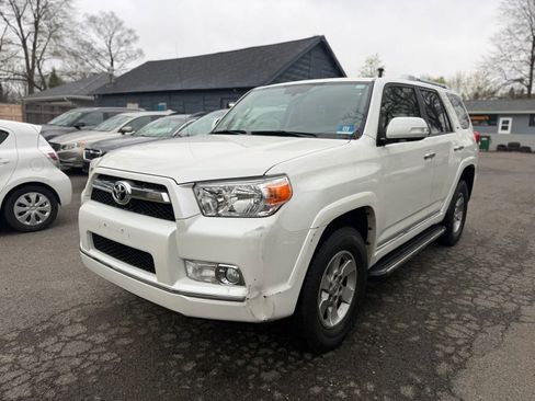 Used 2013 Toyota 4Runner SR5 w/ Convenience Pkg AWD/4WD image 1